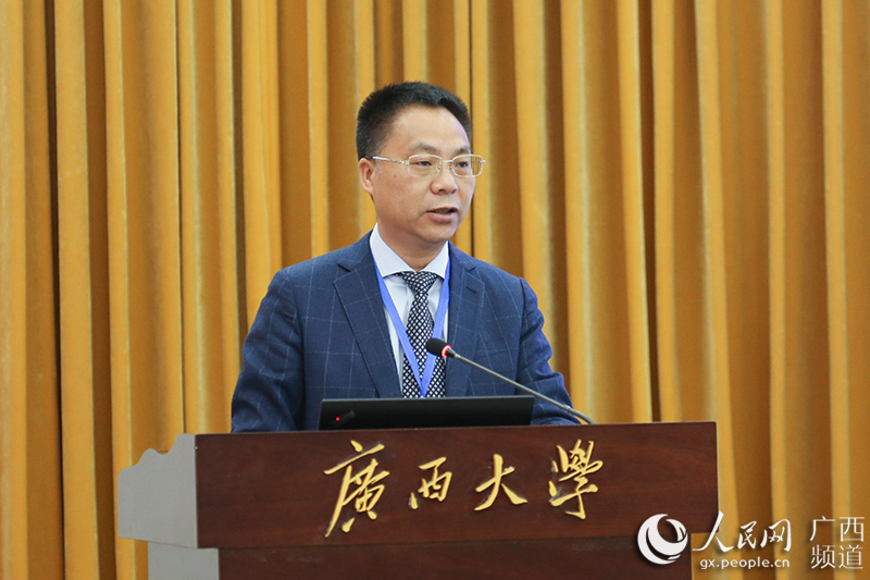 beat365官网党委书记黄建荣在国际投资贸易与广西自贸区法制建设国际研讨会闭幕式上的致辞此次会议的召开，得益于若干非常重要的机缘。对促成这些机缘成就的一些人和单位，我要表示诚挚的谢意【详细】 